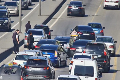 Heydər Əliyev prospektində 6 avtomobil toqquşdu