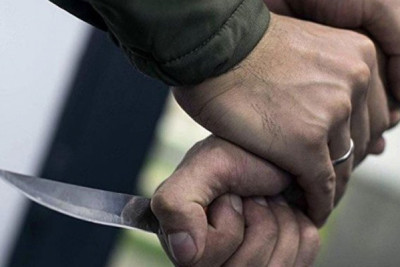 Bakıda gənc oğlan BIÇAQLANDI