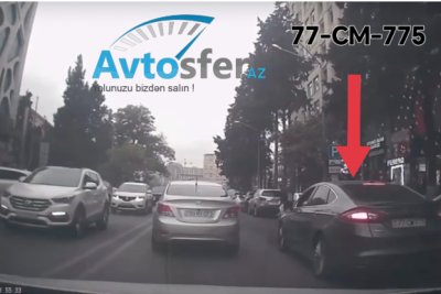 Maşını ikinci cərgədə park edən sürücü hərəkəti çətinləşdirdi - VİDEO