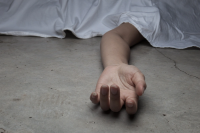 Bakıda gənc qızı avtomobil vurub