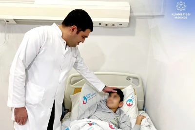 Dördüncü mərtəbədən yıxılan azyaşlının həyatı xilas edilib