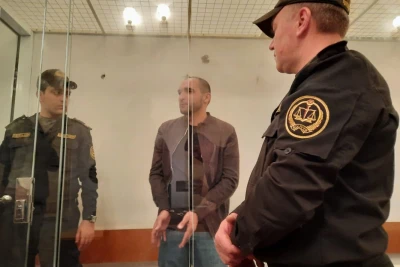 Arvadına ağır xəsarət yetirdi, nənəsi ilə bacısını bıçaqladı