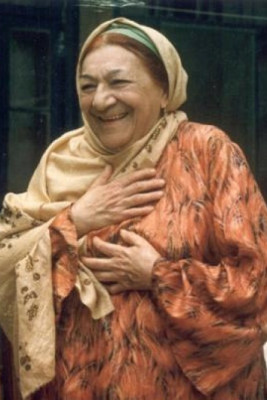 Özündən 11 yaş kiçik oğlanla evləndi, nəvəsini övladlığa götürdü - Nəsibə Zeynalova