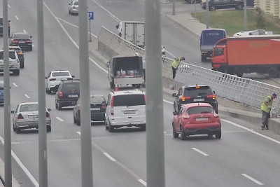 Bakıda bir neçə əsas yolda təmir işləri aparılır