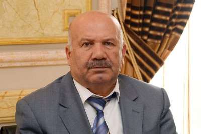 Deputat: "Niyə vətəndaş-məmur davasına şərait yaradırıq?"