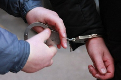 25 nəfər borca görə tutuldu