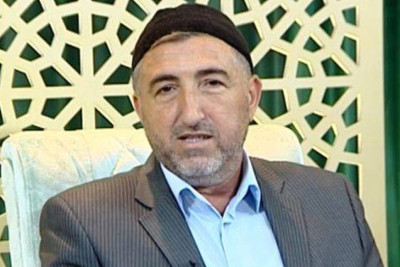 Özünü 12-ci imam adlandırıb axundu öldürmək istəyən şəxs MƏHKƏMƏDƏ 