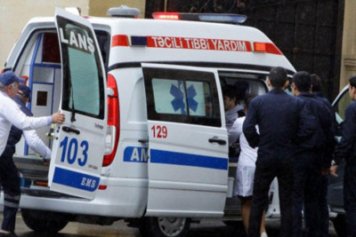 "Bomj" üçün təcili yardım çağırdılar - Üzərindən böyük məbləğdə PUL ÇIXDI - FOTO