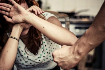 Torpaq bölgüsünə görə keçmiş arvadını döyən şəxsə CƏZA VERİLMƏDİ