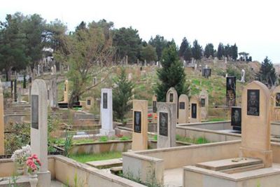 Keşlədən beş məzar köçürüldü