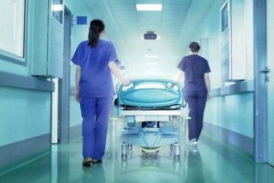 Bakıdakı klinikalar ABŞ-dakı jurnalisti ölümlə hədələyirlər