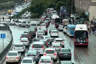 Bakının bu yollarında tıxac var - SİYAHI