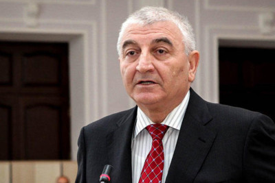 “3 minə yaxın şəxs namizədliyini irəli sürüb”