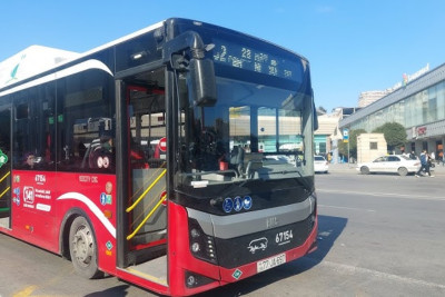 Şikayətlər artır: NZS sakinləri avtobusdan narazılıq edir – AYNA-dan CAVAB