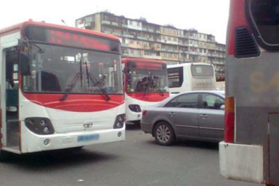 Bakıda 2 nəfərin ölümünə səbəb olan avtobus sürücüsü ilə bağlı QƏRAR