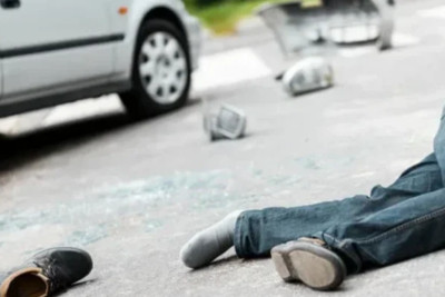 Bakı sakinini maşın vurub