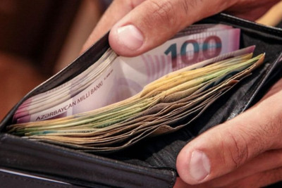 Bu şəxslərin maaşı 1300 manata çatır