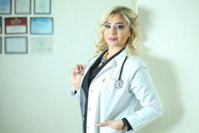 Plastik cərrah olan arvadını öldürən Türkiyə vətəndaşına cəza istənildi 