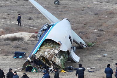 AZAL: Təyyarə fiziki və texniki kənar müdaxilə nəticəsində qəzaya uğrayıb