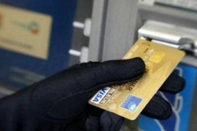 Bakıda bank kartından 6 min manat oğurlandı