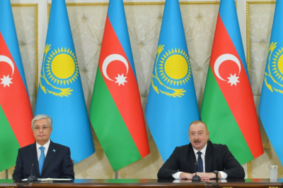Prezident İlham Əliyev Tokayevə zəng edib, istintaqın gedişi müzakirə olunub