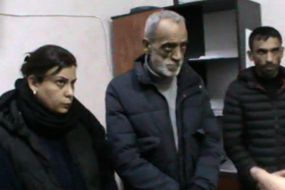 Bakıda narkotik satışını təşkil edən ata və övladları saxlanılıb - VİDEO