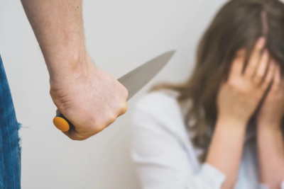 Xırdalanda qulağına səslər gələn kişidən DƏHŞƏTLİ ƏMƏL