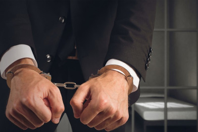 Bakıda məşhur iş adamı həbs olundu - Xəzinədarı 20 min manatını oğurlamışdı