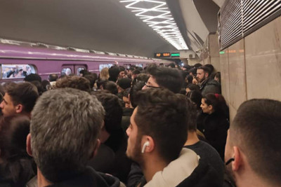 Metroda qadına qarşı əxlaqsız hərəkətlər etdi - Həbs olundu