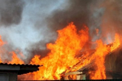 Bakıda restoranda yanğın olub