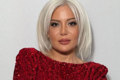 Müğənni Səidə: "Verilişə həftədə 3 dəfə çıxan ac, 50 qəpiklik müğənnilər"