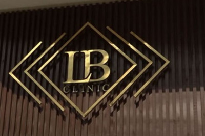 Telefonu yoxlamaya gələnlərin üzünə çırpdığı deyilən baş həkim: "Ağladım, şiddət kimi qələmə verdilər" - YENİLƏNİB