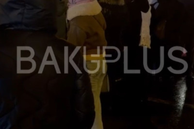 Gözü yollarda qalan sərnişinlər - 199 nömrəli avtobus hər gün niyə gecikir? + VİDEO