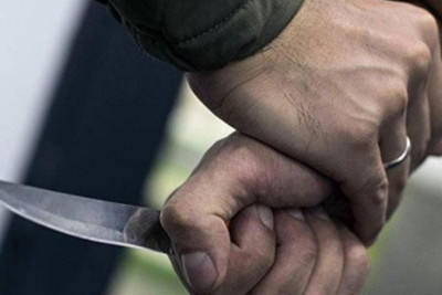 Bakıda kişi bıçaqlandı