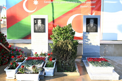 Milli Qəhrəman Polad Həşimovun məzarı ziyarət edilib