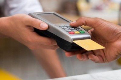 Bakıda kişi bank kartı oğurlayıb alış-veriş etdi