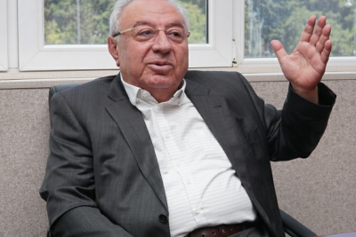 Hüseynbala Mirələmovun səhhəti pisləşdi: Türkiyəyə aparıldı