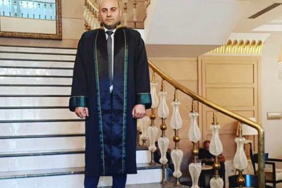 Vəkil Babək Rzayev məhkəmə zalında həbs olundu