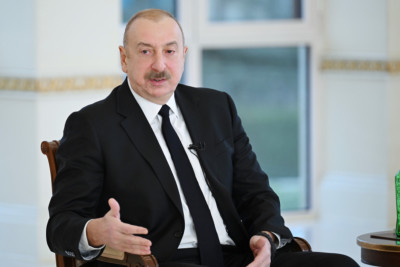 Prezident İlham Əliyev: “İqtisadi imkanlar artdıqca biz sosial məsələlərin həllinə də daim diqqət göstərəcəyik“