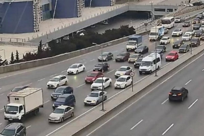 Bakıda bu yollarda sıxlıq var - Sürücülərin diqqətinə