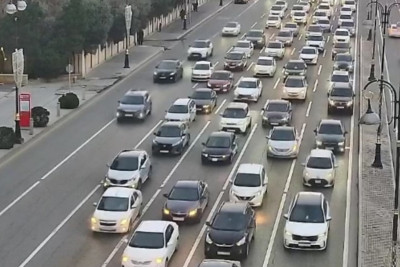 Tıxac var - Sürücülərin diqqətinə!