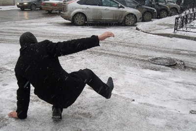 Qarlı havada xəsarət alan 24 nəfər təcili tibbi yardıma müraciət edib - YENİLƏNİB