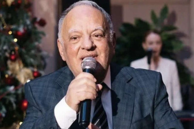 Professor vəfat etdi