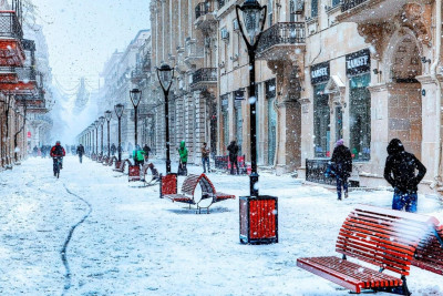 Bakıda şaxtalı hava sabah da davam edəcək 