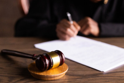 Müsavat fəalının qətlində təqsirləndirilən DİREKTOR MÜAVİNİNİN MƏHKƏMƏSİ