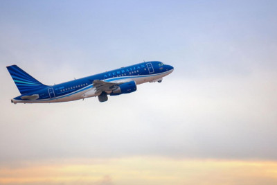 AZAL: Tbilisi-Bakı reysi texniki səbəblərə görə gecikir