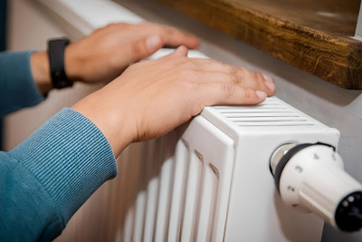 Bakının bu  məktəbində istilik yoxdur: Səbəbkar keçmiş direktordur? - ŞİKAYƏT