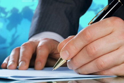 Dünən mükafatlandırılan gənc arxeoloq kimdir? - FOTO 