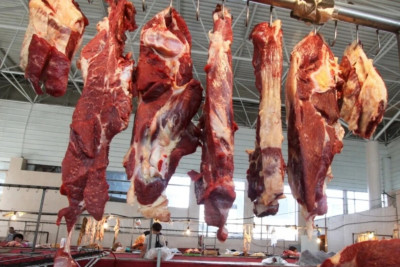 Bakıda ət kəskin ucuzlaşıb - VİDEO 