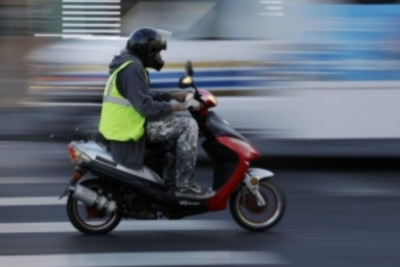 Bakıda maşın və iki moped qaçırıldı